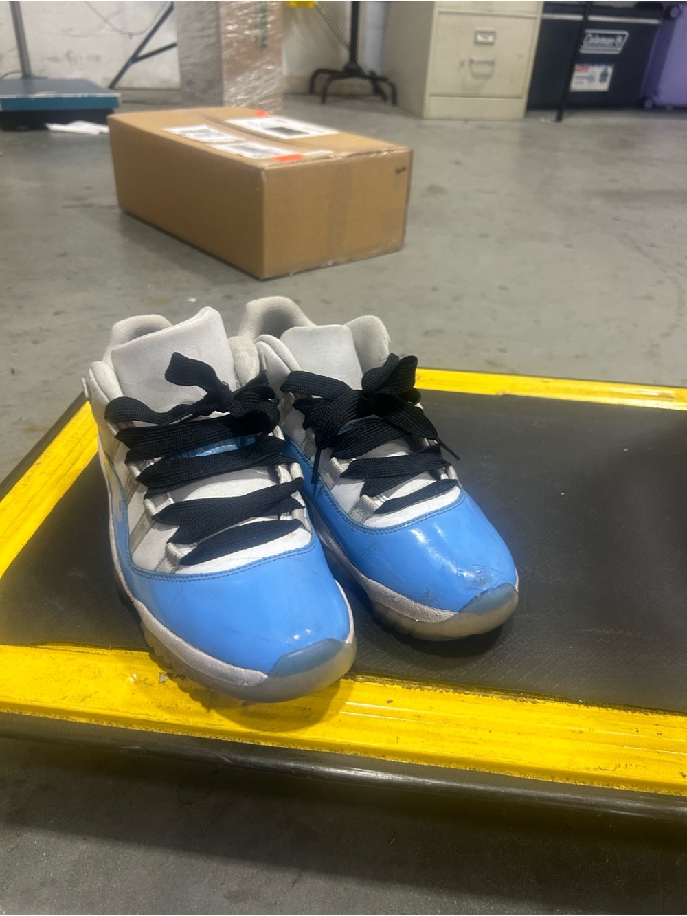 Air Jordan 11 low top size 11